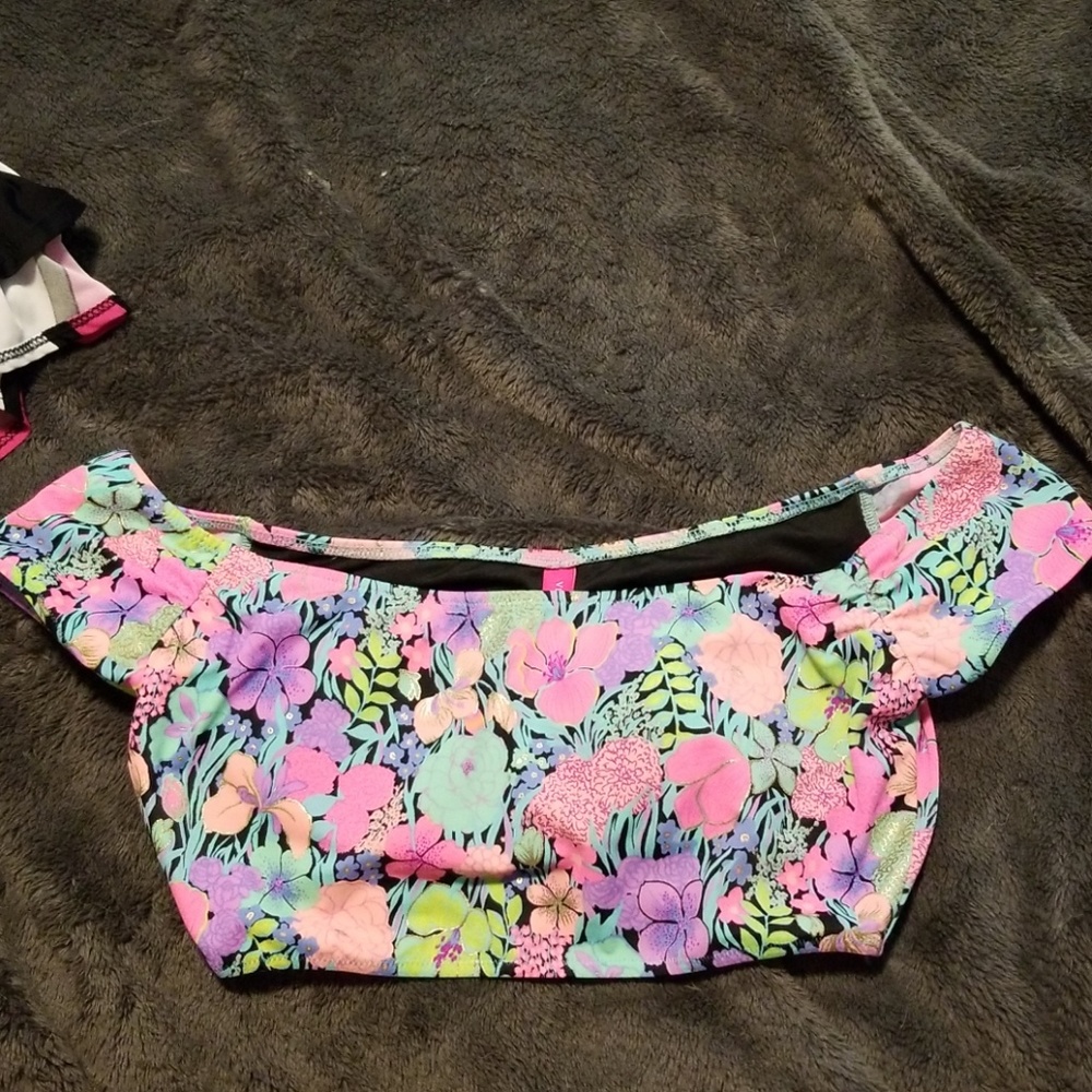 Vs swimsuit crop top